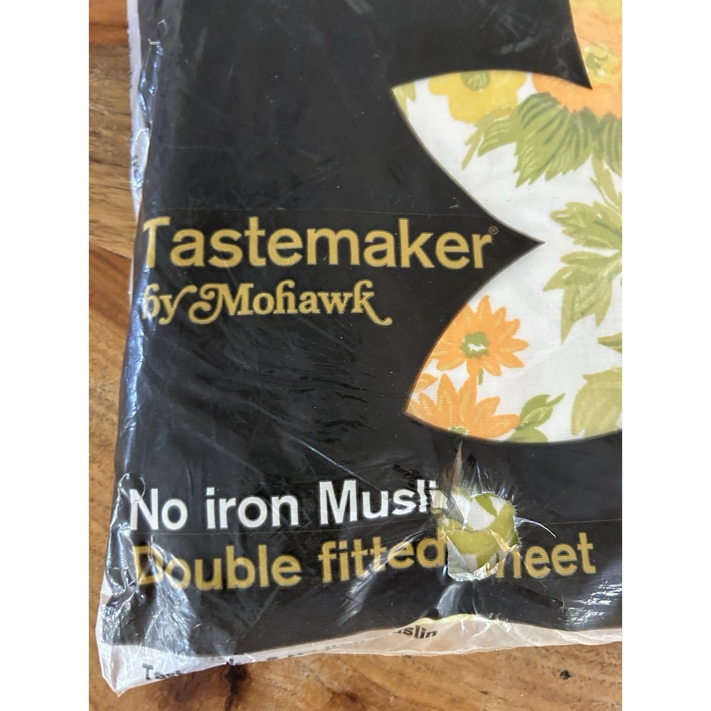 Vintage Tastemaker by Mohawk No-Iron Muslin Fitted Sheet Victorian Rose - Picture 3 of 5